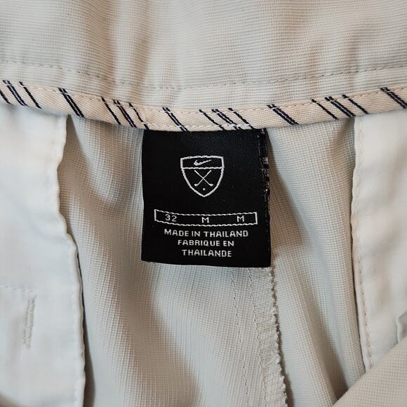 Nike Golf Khaki Shorts Men's Size 32 VERY NICE!! - Picture 12 of 12